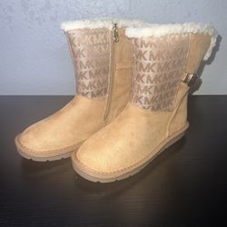 Michael Kors MK Marilu Size 3 Boots 