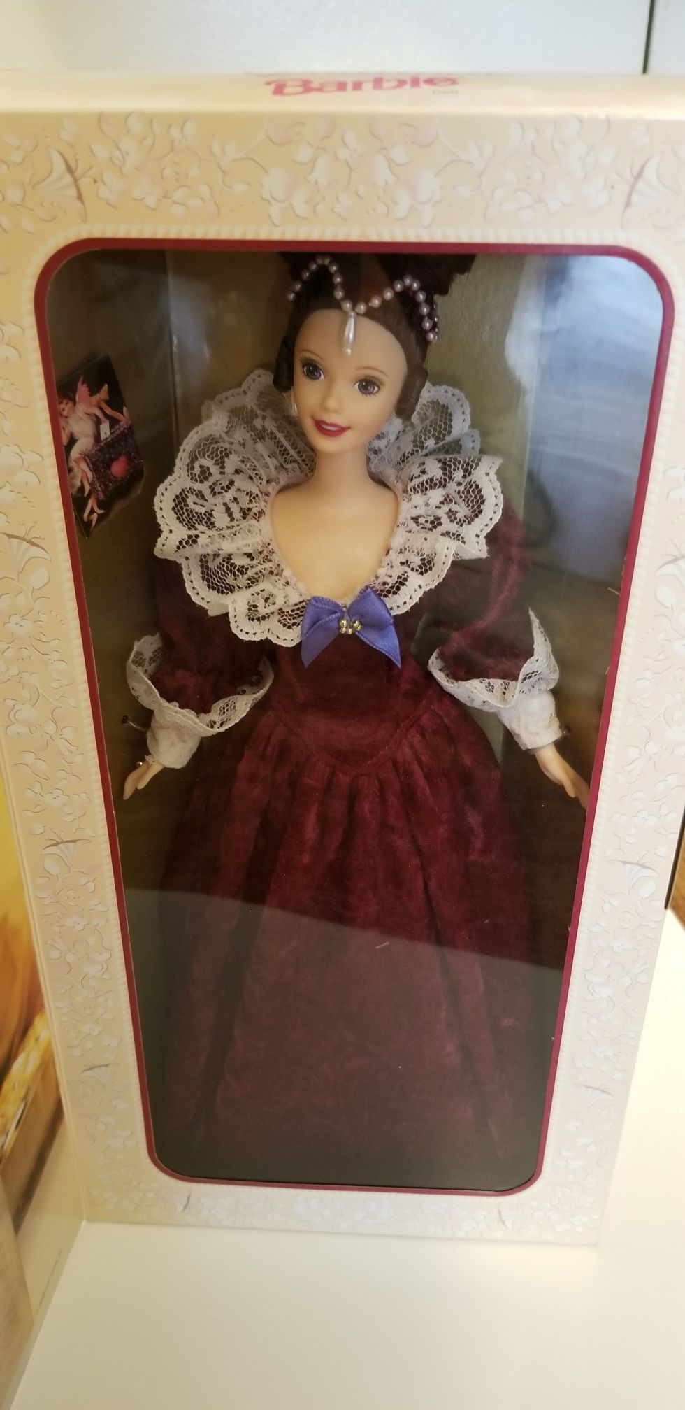 Valentine Barbie Vintage NEW in box