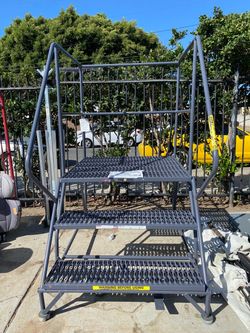 Warehouse Work Platforms