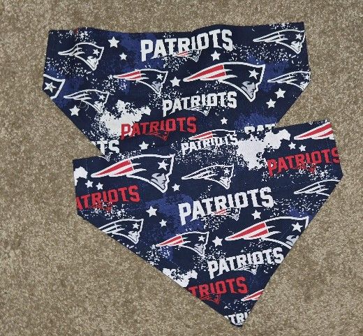 2 Medium New England Patriots Dog Collar Bandanas
