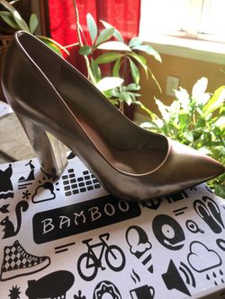 Gold Shoes