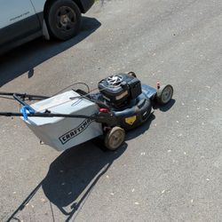 Craftsman 22" Self Propelled W/Bagger
