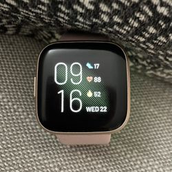 Fitbit Versa 2 - Rose Gold 