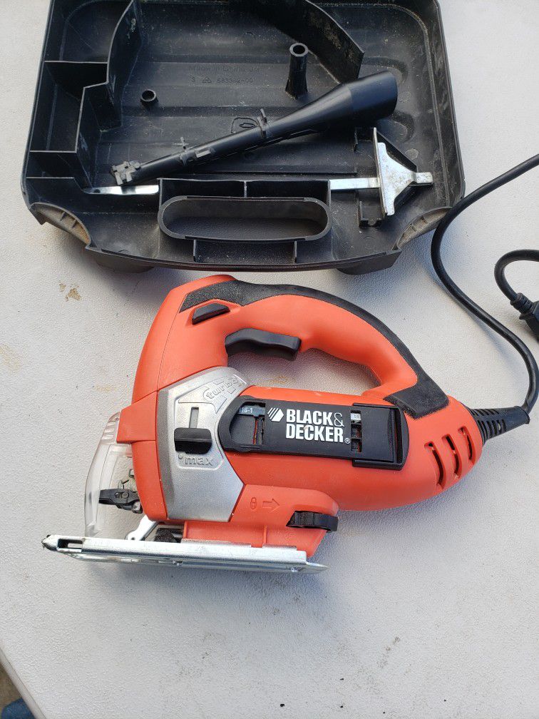 Black And Decker Variable Speed Jigsaw 