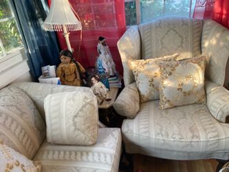 Free 4 piece queen ann set