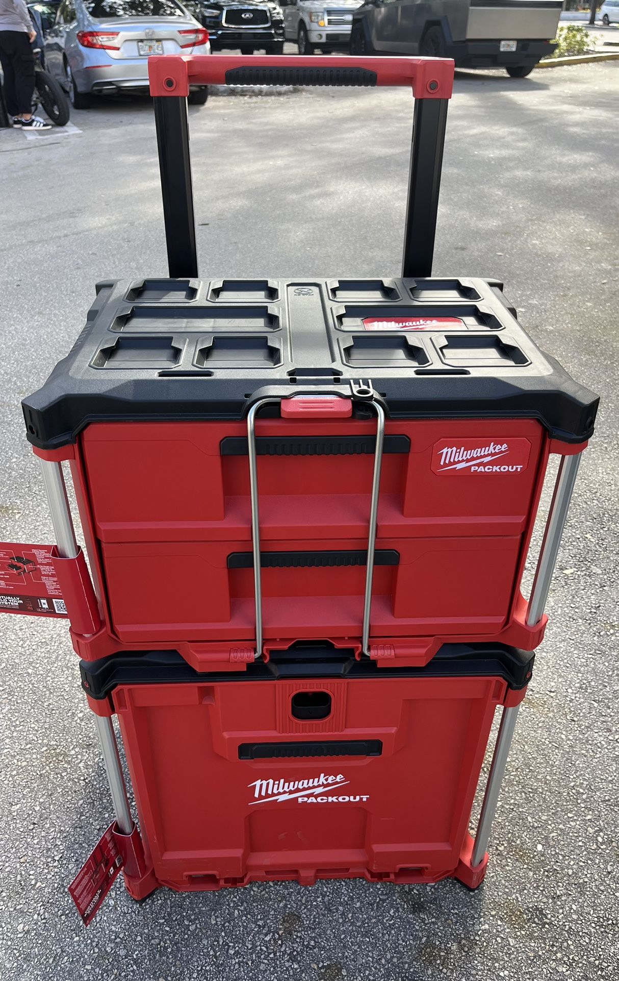 Milwaukee Rolling Pack out Combo 