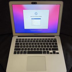 Apple MacBook Air Model A1466 plus Charger and Case!