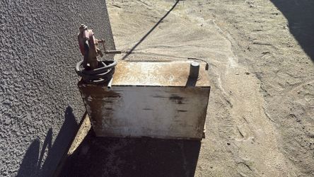 50 Gal Fuel Cell Hand Crank $300