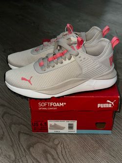 PUMA women’s runner shoe brand new 6.5