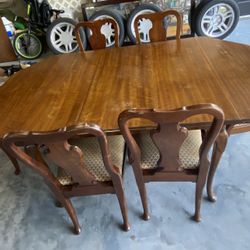 Comedor Con 6 Sillas 