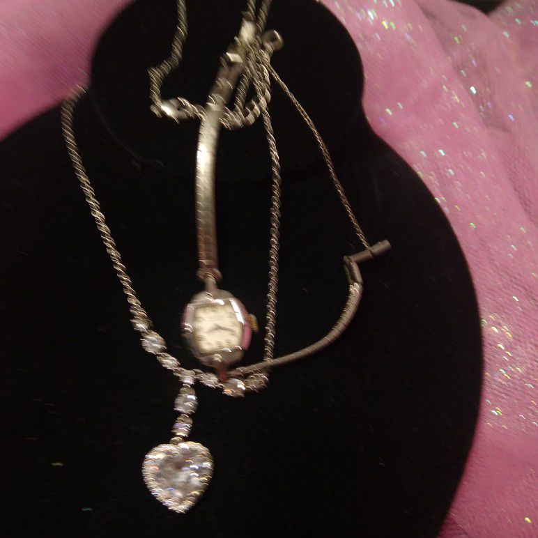 Beautiful Vintage Watch Winds Up Works Grate And A Stirling Silver Necklace With A Beautiful Cz 