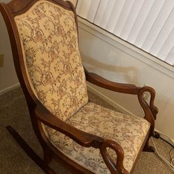 Antique Rocking chair