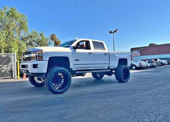 Lift kits Leveling Kits installed For Almost All Kind Of Trucks,Text Me Year Make Model For Details