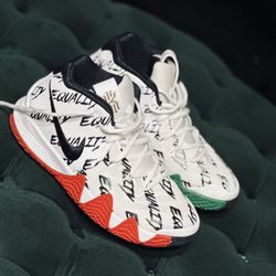 Nike Kyrie BHM Sneakers Size 5Y