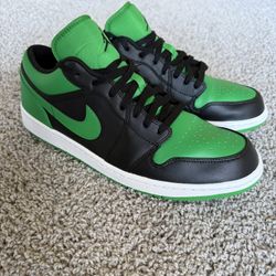SLIGHTLY USED Air Jordan 1 Low Black Lucky Green 2023 553558-065 Size 13 NO BOX