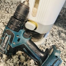 Makita Hammer Drill 18 v Motor Brushless 