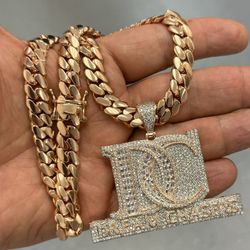 Beautiful DREAM CHASER Rose Gold Pendant And Cuban Links Necklace 🔥🔥🔥