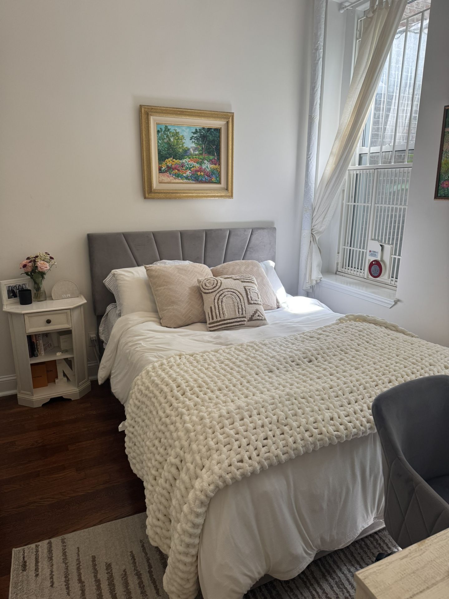 Queen Gray Velvet Bed frame