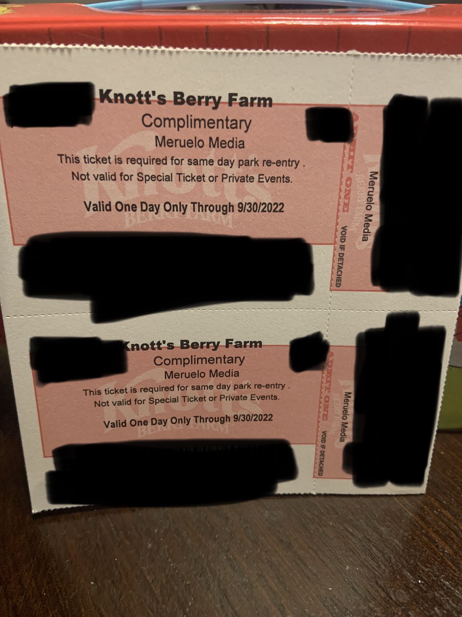 Knotts Berry Farm Ticket