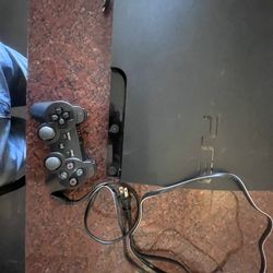 PS3  Slim 320 Gig W Control 