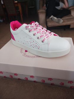 Juicy Couture Size 4