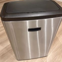 Electric Trash Can