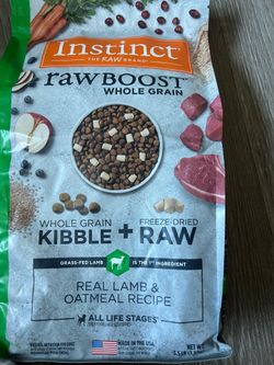 Dry dog food