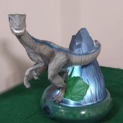 Universal Jurassic World, Blue Velociraptor, Battery Operated, 3D, LED Night Light, Easy Activation with Auto Shut Off, 
