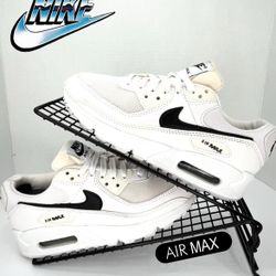Nike Air Max Youth Size 6 Lightly Used  No Box Great Condition