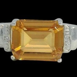 Brand NEW: Genuine  Natural Emerald Cut 2.10 Ct Citrine Ring With Genuine Diamond  Accents