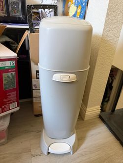 Diaper genie