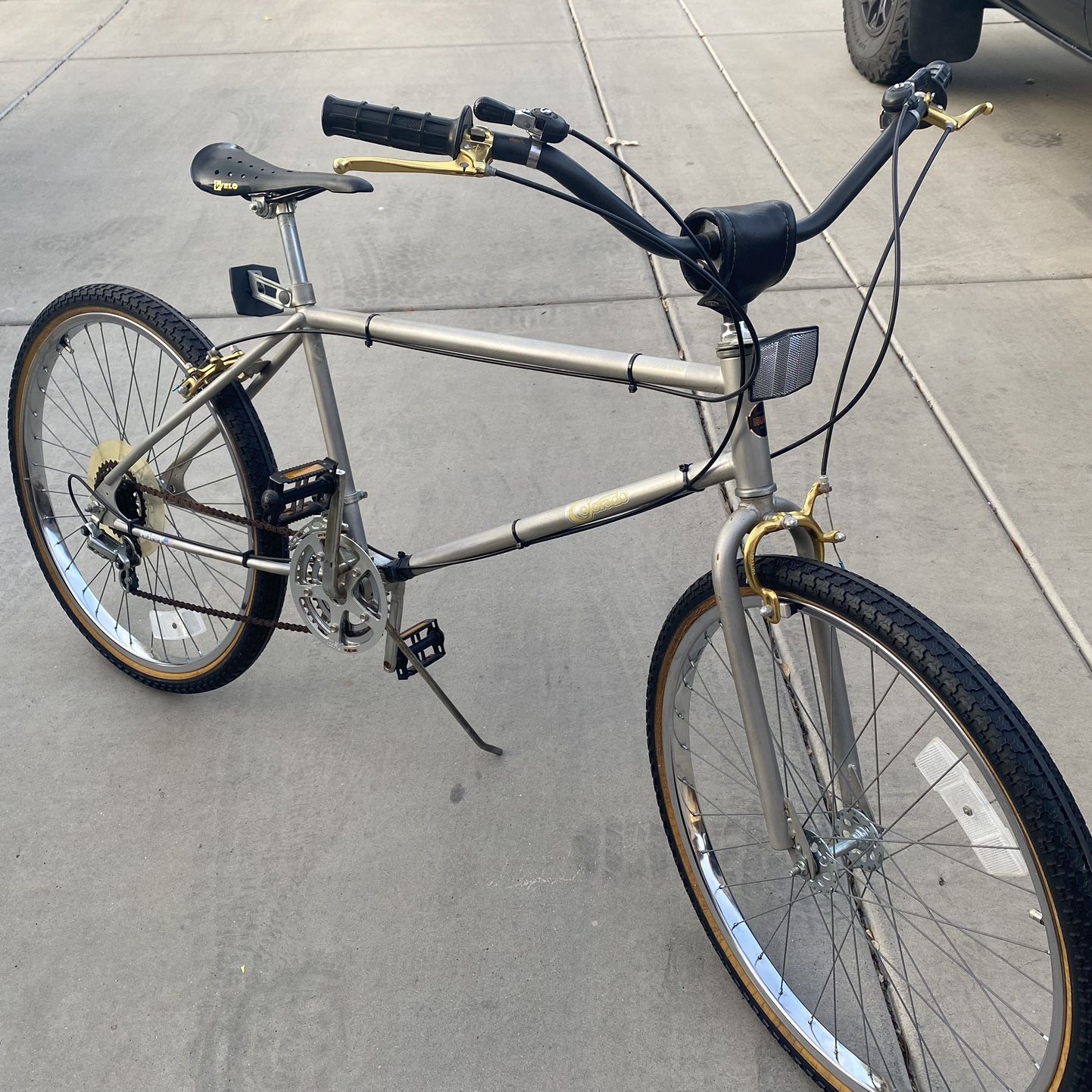 Vintage 1981 Huffy Bmx Style Bike Mountain. Bike for Sale in Sun