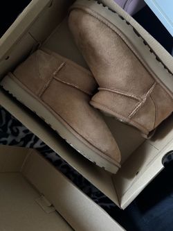 UGG Classic Short Boots Chestnut