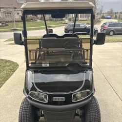 2022 EZGO RXV Golf Cart