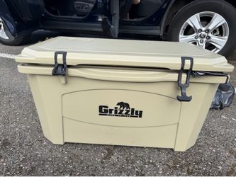 Grizzly Cooler