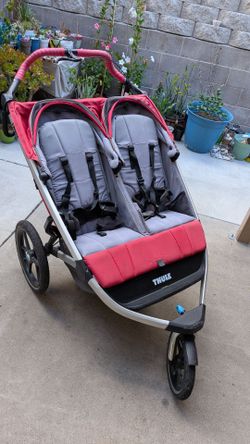 Thule Urban Glider 2 double stroller.