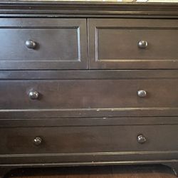 Solid Wood 3 Drawer Dresser 