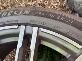 Porsche Macan Rims and Rubber 21"