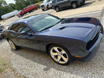 Dodge challenger