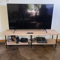 Smart TV - 55in Samsung 
