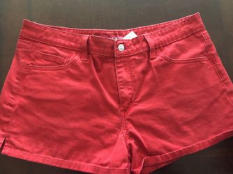 Levi’s Women Red Shorts preowned normal wear