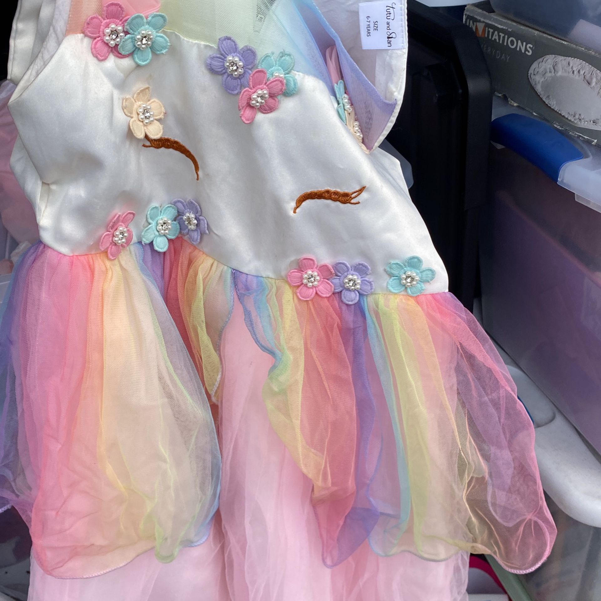 Girls unicorn Dress Size 6-7