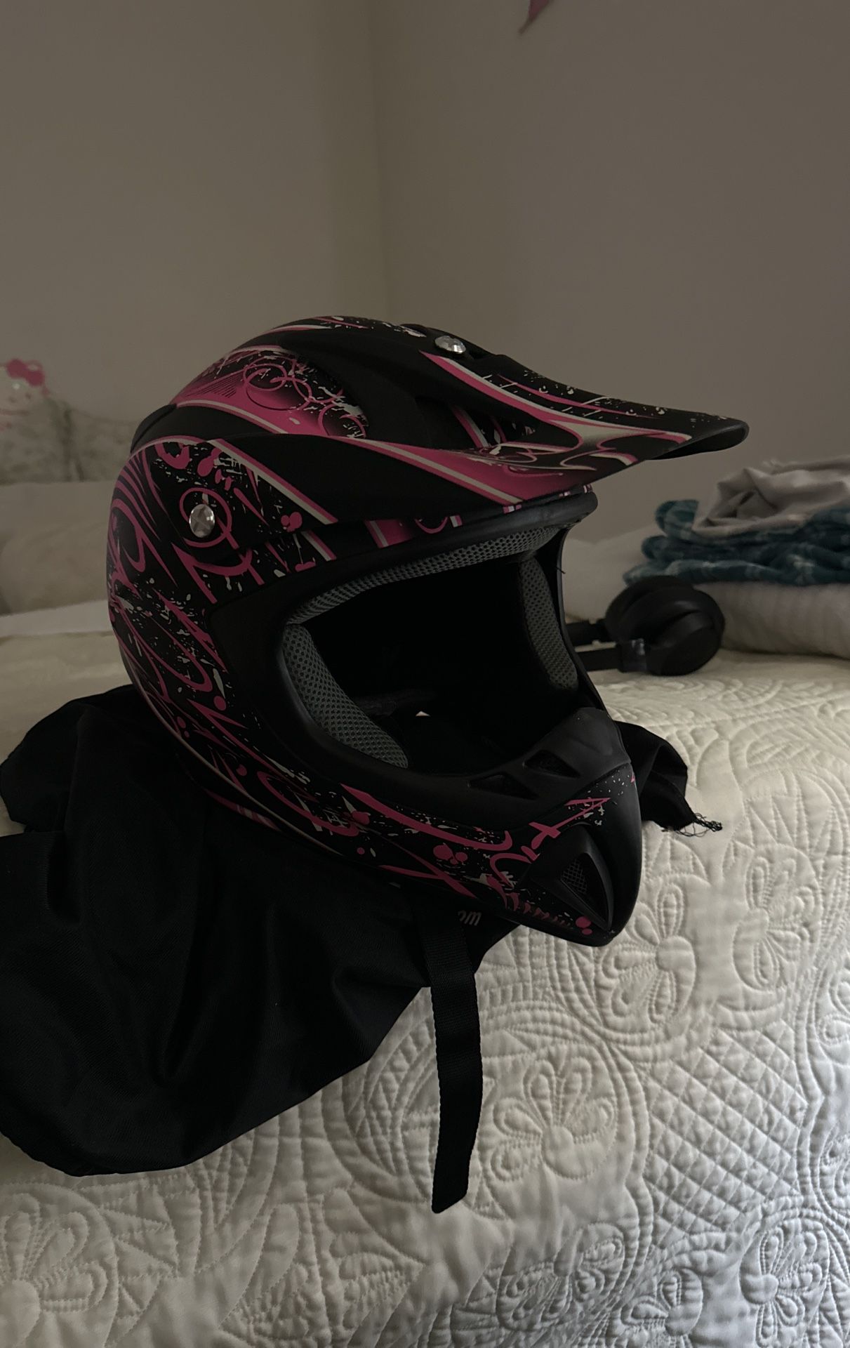 Typhoon Kids Motocross Helmet And Goggles Set.