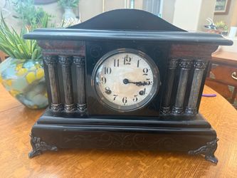 Antique Waterbury Clock works w/keys
