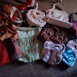 Purses Good Condition $4.00 Each Or $25.00 For All 