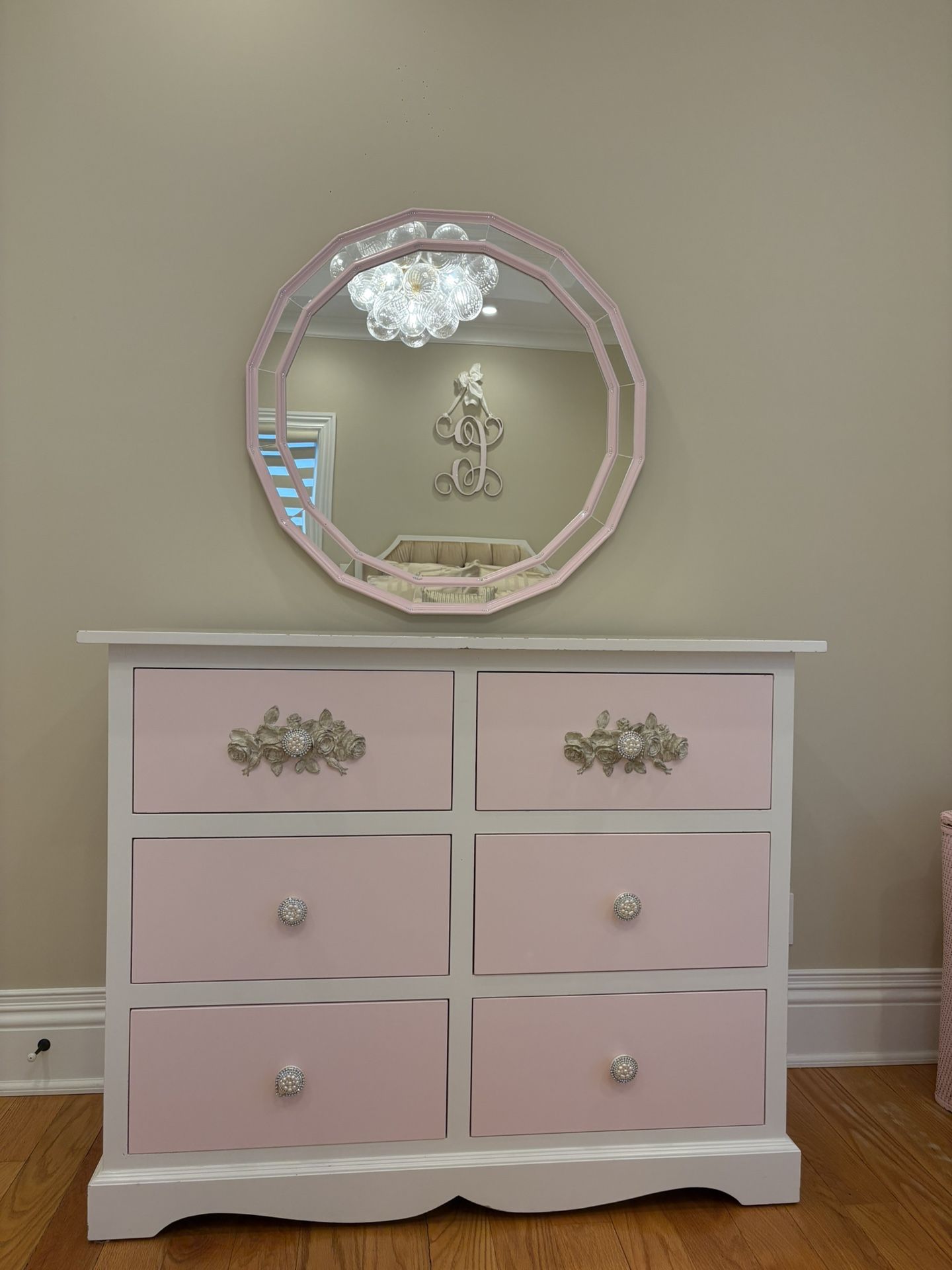 Stunning Custom Made Dress With Custom Made Mirror! Custom Bling Knobs - Quality Furniture