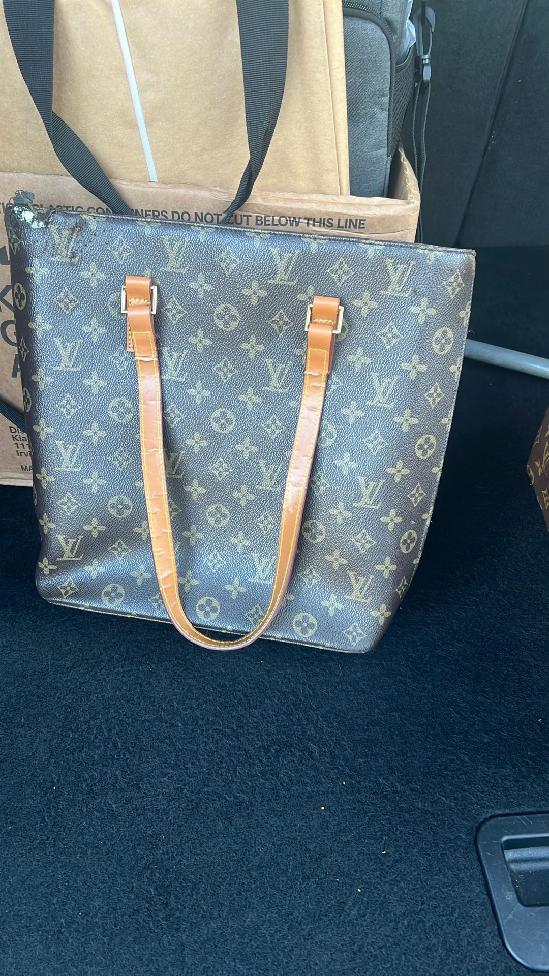 LV