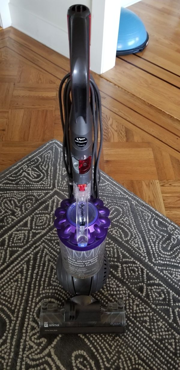Dyson DC Animal Vacuum for Sale in Kirkland, WA OfferUp