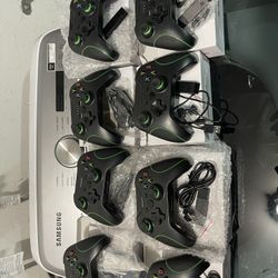 Lot Of 8 PC Rechargeable Controllers 