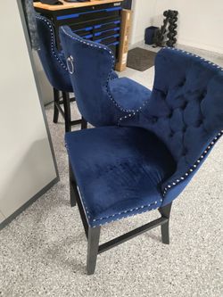 Counter Height Bar Stools - like new  qty3